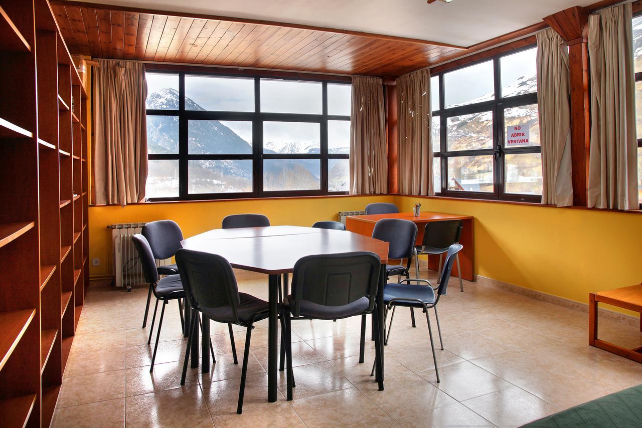 Albergue Era Garona Salardu Bagian luar foto